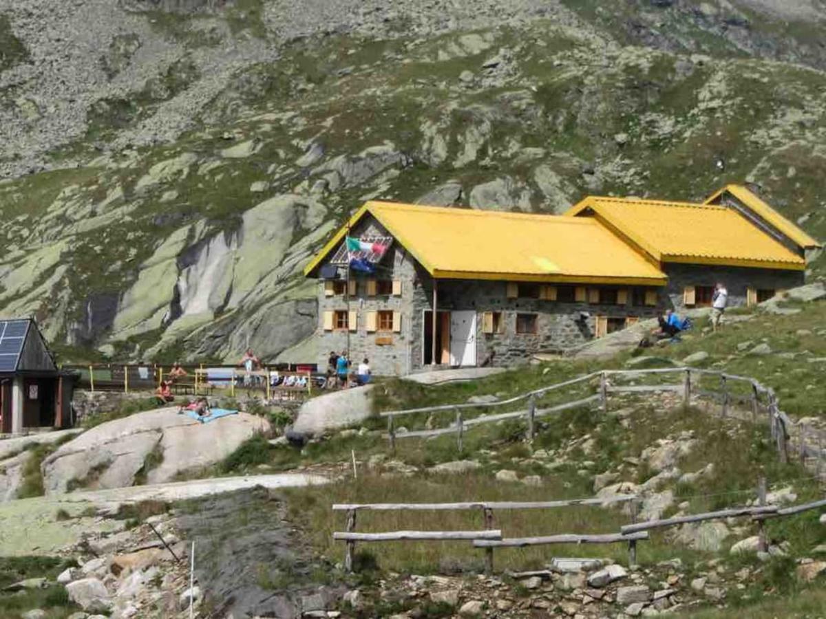 Bilocale A Due Passi Dal Gran Paradiso Locana Ngoại thất bức ảnh