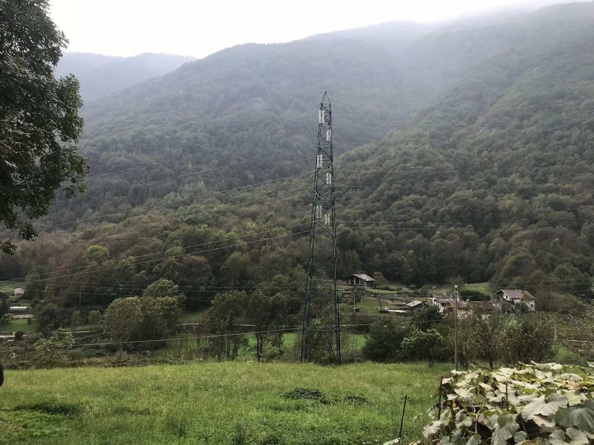 Bilocale A Due Passi Dal Gran Paradiso Locana Ngoại thất bức ảnh